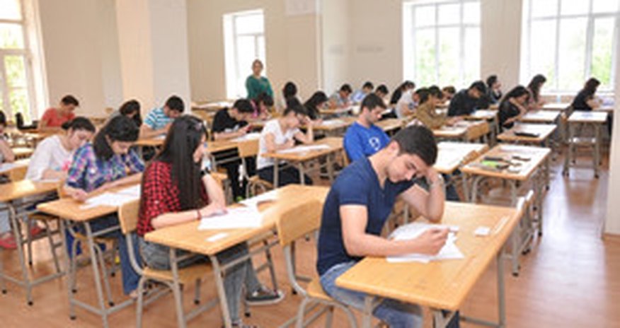 30 minə yaxın abituriyent iyulun 25-də II və III qrupa imtahan verəcək 30 minə yaxın abituriyent iyulun 25-də II və III qrupa imtahan verəcək