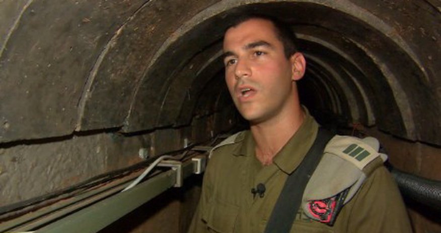 Dangerous game: Israel battles Hamas in tunnel 'hide-and-seek' Dangerous game: Israel battles Hamas in tunnel 'hide-and-seek'