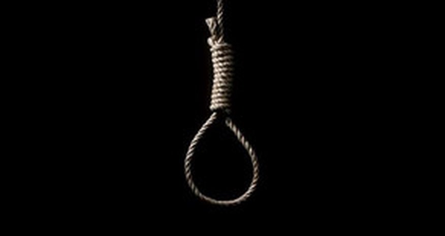Azərbaycanda 15 yaşlı gəlin intihar etdi Azərbaycanda 15 yaşlı gəlin intihar etdi