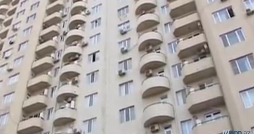 В ОБЪЕКТИВЕ: "Риэлторство по-азербайджански" В ОБЪЕКТИВЕ: "Риэлторство по-азербайджански"