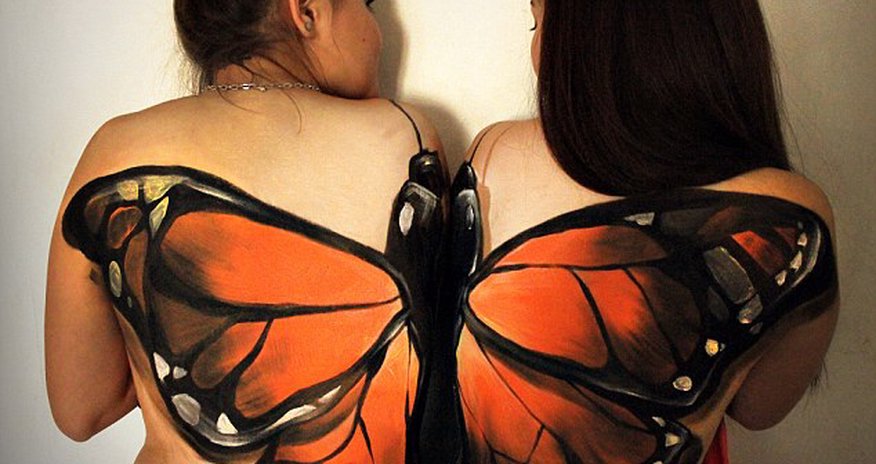 Artist's horrifying body paintings Artist's horrifying body paintings