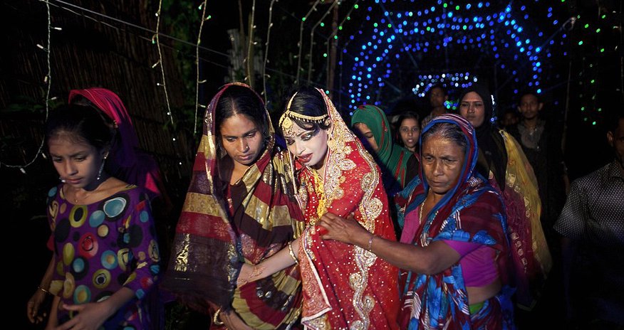 Girl aged just 15 prepares for her wedding... to a 32-year-old man Girl aged just 15 prepares for her wedding... to a 32-year-old man