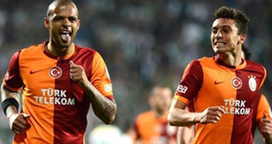 "Qalatasaray"ın 2 futbolçusu İtaliyanın "İnter" klubuna keçib "Qalatasaray"ın 2 futbolçusu İtaliyanın "İnter" klubuna keçib