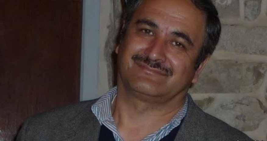 İranda məşhur fəal həbsxanada öldü İranda məşhur fəal həbsxanada öldü