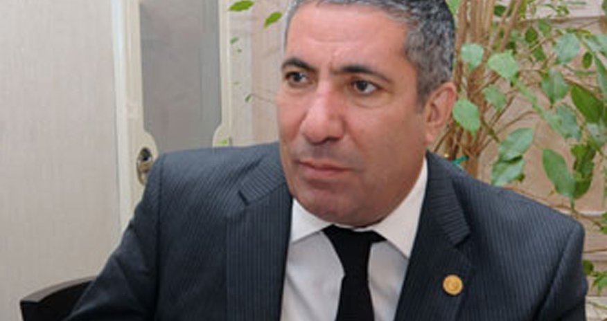 Siyavuş Novruzov: Eldar Sabiroğlunun xəmiri xəyanətlə yoğrulub Siyavuş Novruzov: Eldar Sabiroğlunun xəmiri xəyanətlə yoğrulub
