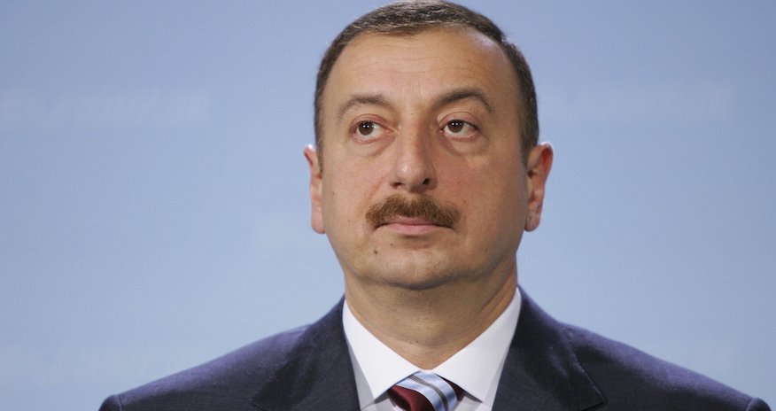 İlham Əliyev Kürdəmir rayonuna səfərə gedib İlham Əliyev Kürdəmir rayonuna səfərə gedib