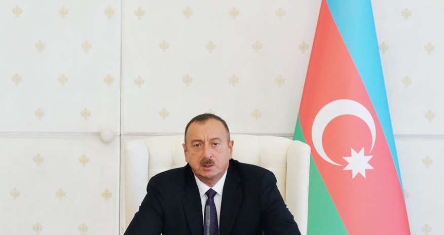 İlham Əliyev: “Anti-Azərbaycan, islamofob qüvvələrə ən yaxşı cavabımız bizim reallıqlarımızdır” İlham Əliyev: “Anti-Azərbaycan, islamofob qüvvələrə ən yaxşı cavabımız bizim reallıqlarımızdır”