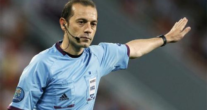 Cüneyt Çakır cəzalandırılacaq Cüneyt Çakır cəzalandırılacaq