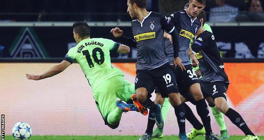 Borussia Mönchengladbach 1 - 2 Man City Borussia Mönchengladbach 1 - 2 Man City