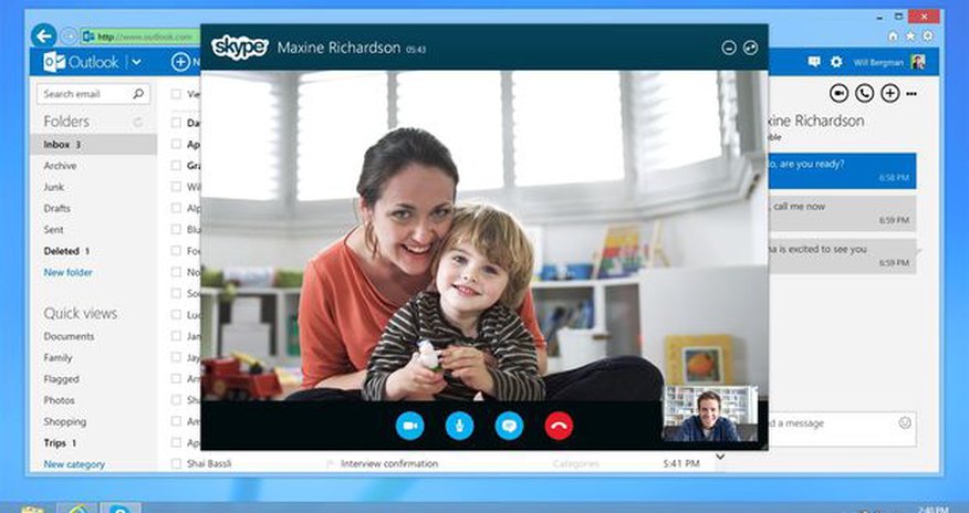 Skype insanları daha yaxın etdi Skype insanları daha yaxın etdi