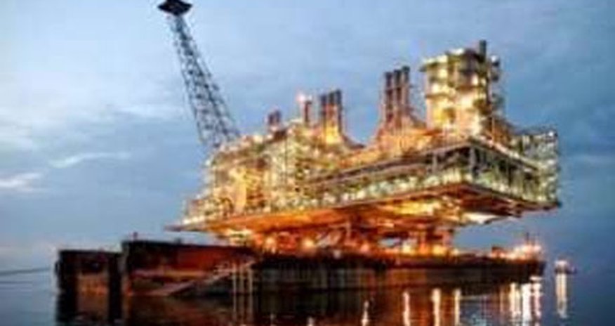 Brent markalı neftin qiyməti 52 dolları ötdü Brent markalı neftin qiyməti 52 dolları ötdü