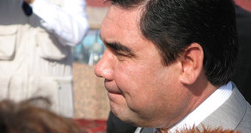 Türkmənistan Xəzərdə hərbi parad keçirib Türkmənistan Xəzərdə hərbi parad keçirib