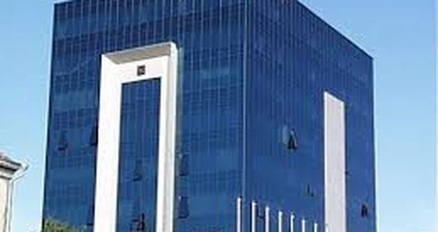 Beynəlxalq Bankın departament direktor işdən çıxarıldı Beynəlxalq Bankın departament direktor işdən çıxarıldı