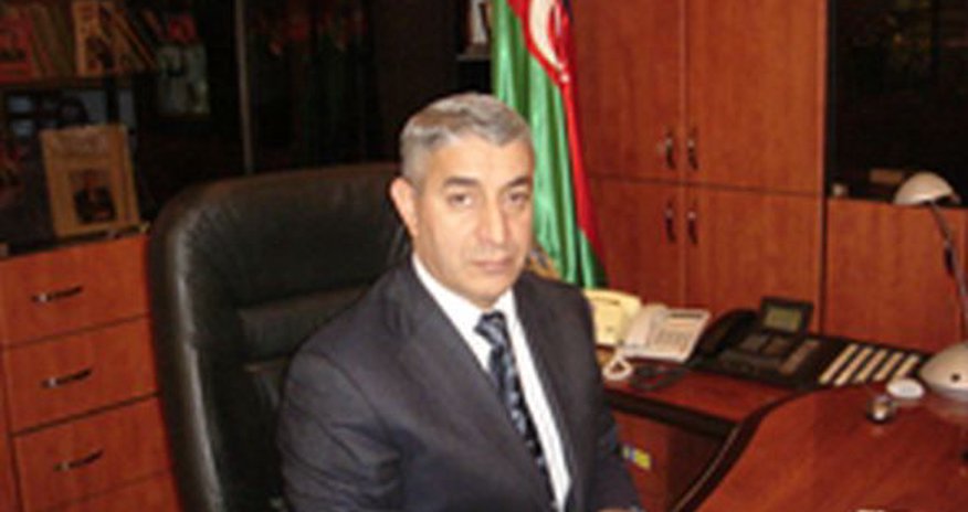 Beytulla Hüseynovun qardaşı işdən çıxdı Beytulla Hüseynovun qardaşı işdən çıxdı
