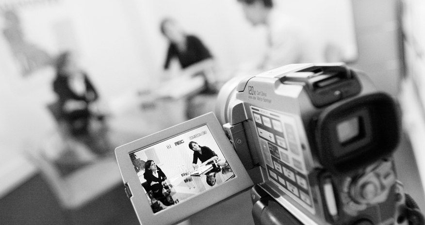 Rusiya məşhur jurnalistləri Moskvada toplayır Rusiya məşhur jurnalistləri Moskvada toplayır