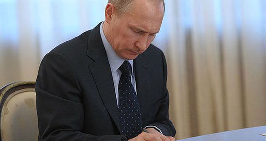 Putin Qərbə sərt cavab verdi Putin Qərbə sərt cavab verdi