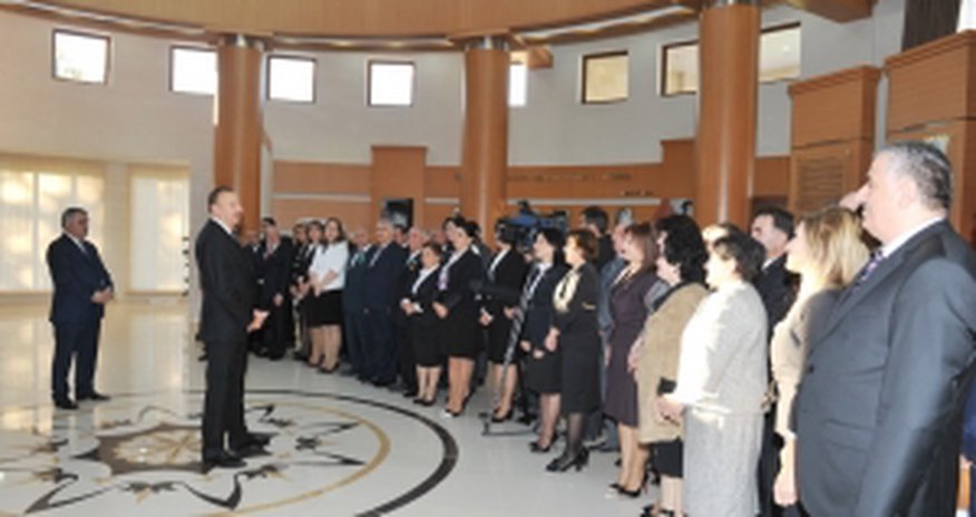 İlham Əliyev: “Azərbaycanda təhlükəsizlik yüksək səviyyədə təmin edilir” İlham Əliyev: “Azərbaycanda təhlükəsizlik yüksək səviyyədə təmin edilir”