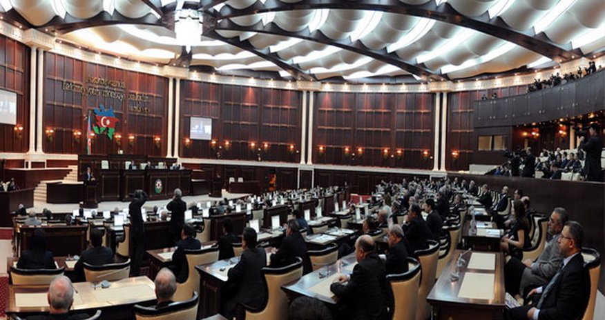 Yeni parlamentin ən populyar soyadı - SİYAHI Yeni parlamentin ən populyar soyadı - SİYAHI