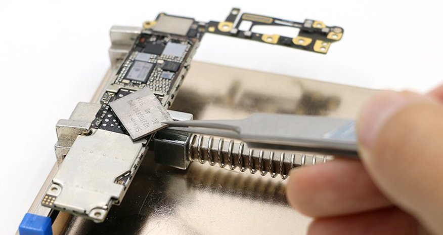 Энтузиасты увеличивают память iPhone 6 Энтузиасты увеличивают память iPhone 6
