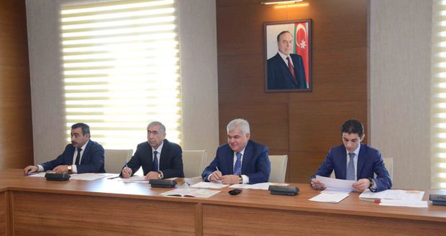 Ziya Məmmədov Ağdaşda vətəndaşları qəbul etdi – FOTO Ziya Məmmədov Ağdaşda vətəndaşları qəbul etdi – FOTO
