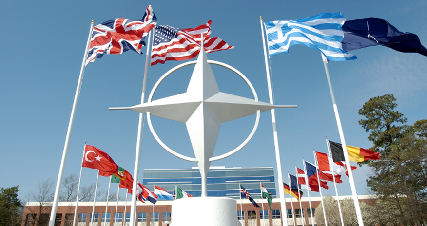 NATO: "Özündən əmin Rusiyanın bizə boylandığını görürük" NATO: "Özündən əmin Rusiyanın bizə boylandığını görürük"