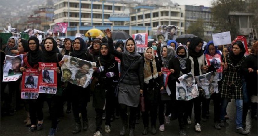 Afghan Hazara killings spark Kabul march of thousands Afghan Hazara killings spark Kabul march of thousands