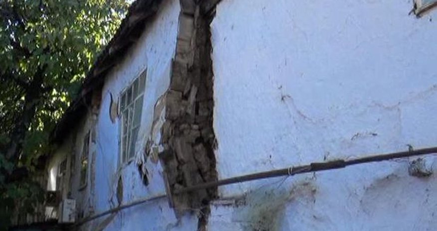 Cəlilabadda yaşayış binası çökdü Cəlilabadda yaşayış binası çökdü