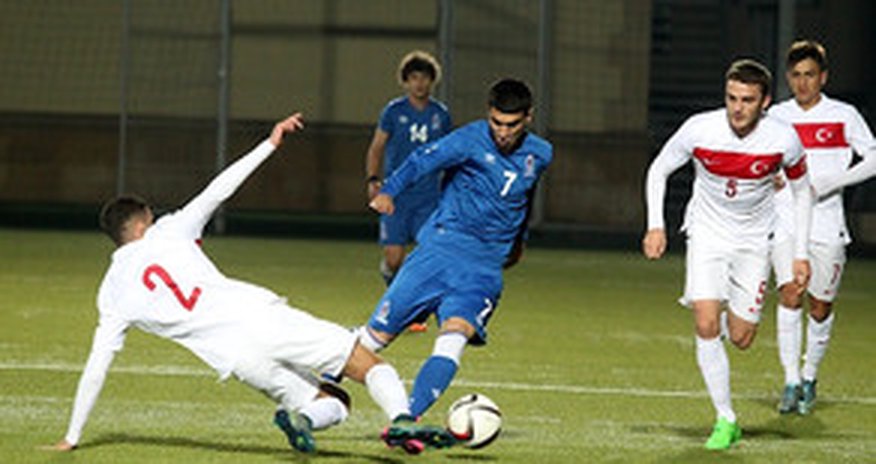 "Qarabağ"ın futbolçusu Azərbaycan yığmasından qovuldu "Qarabağ"ın futbolçusu Azərbaycan yığmasından qovuldu