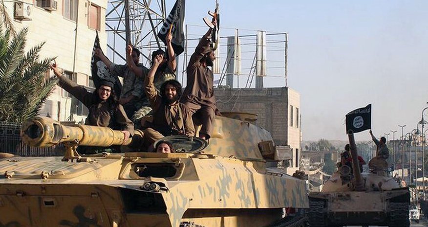 France strikes ISIS targets in Syria in retaliation for attacks France strikes ISIS targets in Syria in retaliation for attacks