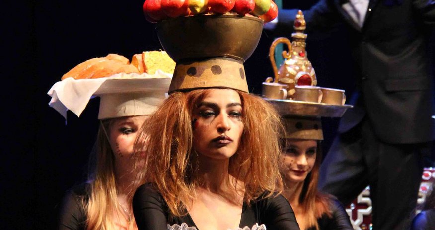Musiqili Teatrda “Kimdir müqəssir?” – 25-ci dəfə- Fotolar Musiqili Teatrda “Kimdir müqəssir?” – 25-ci dəfə- Fotolar