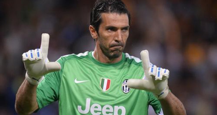 "Son 10 ilin ən yaxşı qapıçısı Kasilyasdır" – Buffon "Son 10 ilin ən yaxşı qapıçısı Kasilyasdır" – Buffon