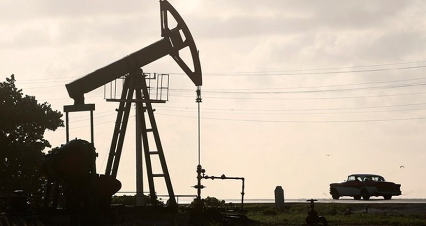 Почему дорожает нефть? Почему дорожает нефть?