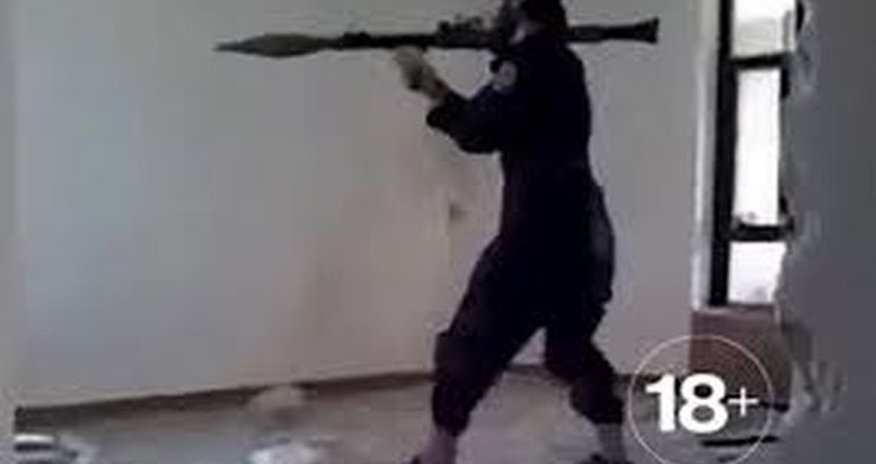 Боевик случайно подорвался Боевик случайно подорвался