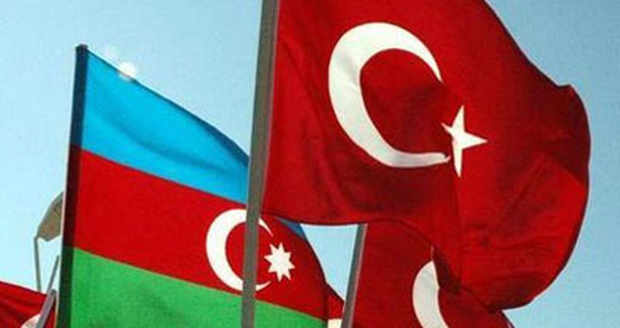 Davudoğlu İlham Əliyeva zəng etdi Davudoğlu İlham Əliyeva zəng etdi