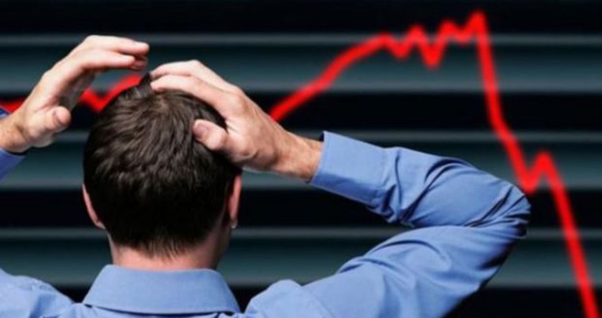 Bloomberg Azərbaycandakı devalvasiyadan yazdı Bloomberg Azərbaycandakı devalvasiyadan yazdı