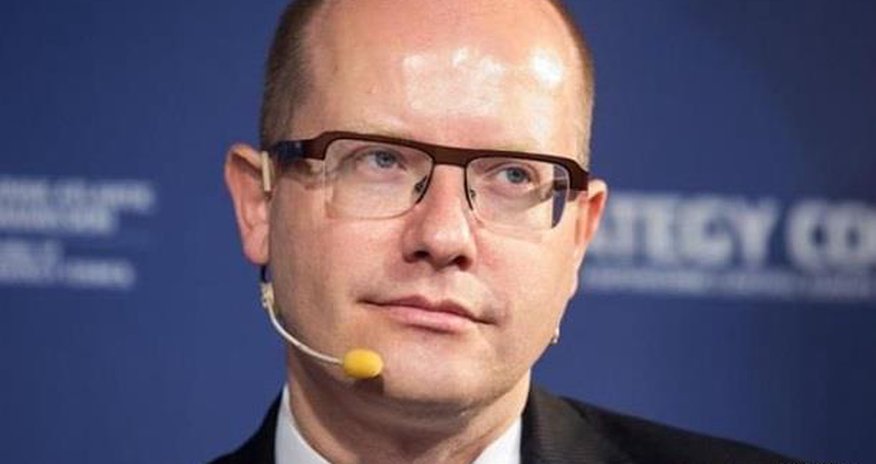 Взломан Twitter премьера Чехии Взломан Twitter премьера Чехии