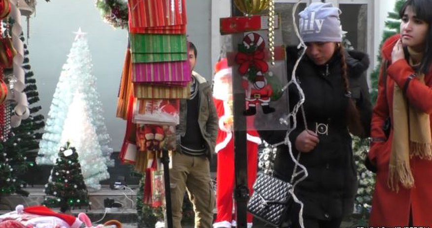Tacikistanda Milad və Yeni İl qadağası Tacikistanda Milad və Yeni İl qadağası