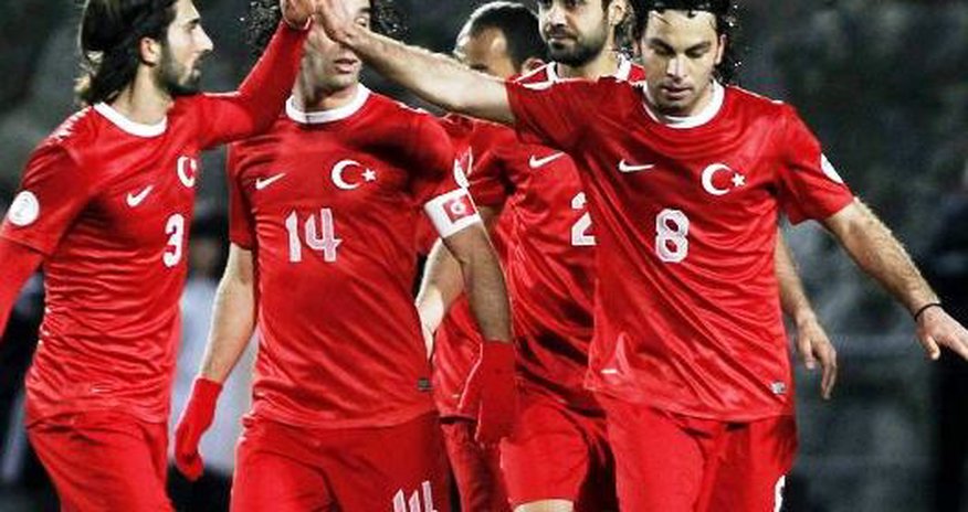 Türkiyə yığması 500 min avrodan məhrum oldu Türkiyə yığması 500 min avrodan məhrum oldu