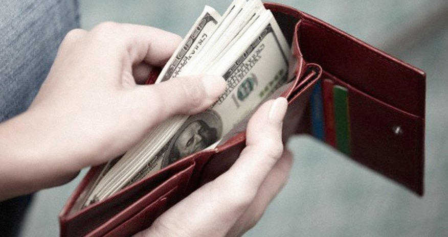 Dolların satış qiyməti tənzimlənəcək Dolların satış qiyməti tənzimlənəcək
