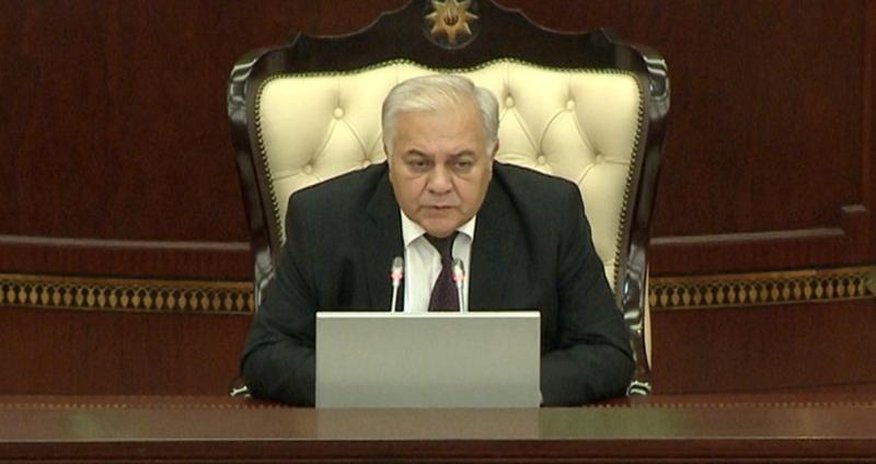 Октай Асадов упрекнул депутатов Октай Асадов упрекнул депутатов