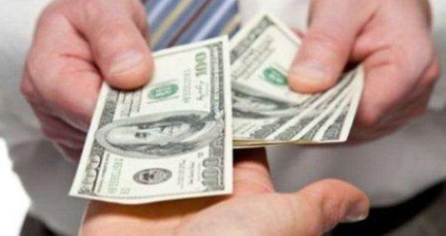 ЦБА выставил на продажу 200 млн. ЦБА выставил на продажу 200 млн.