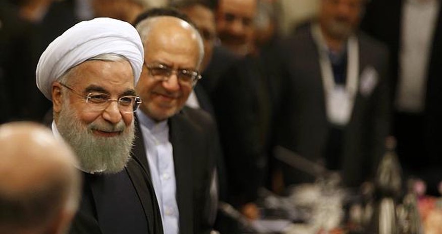 Iran’s President Rouhani seeks to revive business ties in Paris