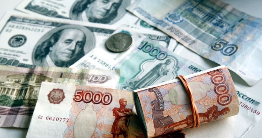 Рубль возобновил рост Рубль возобновил рост