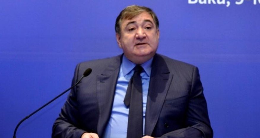Министр уволил советников Министр уволил советников