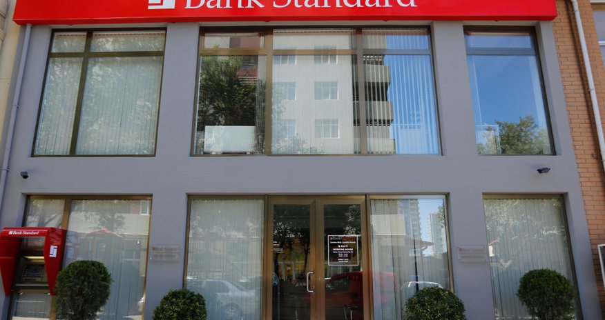 Two Azerbaijani banks agree to merge Two Azerbaijani banks agree to merge