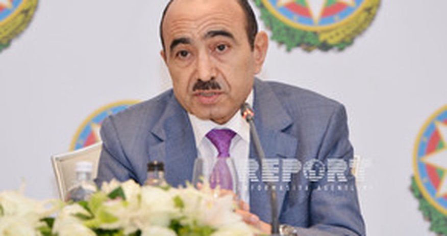 “Azərbaycanda qeyri-islam dininə mənsub olan insanlar sıxışdırılmır” “Azərbaycanda qeyri-islam dininə mənsub olan insanlar sıxışdırılmır”