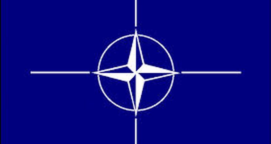 НАТО возложил вину на Россию НАТО возложил вину на Россию