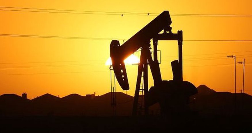 Oil falls despite Saudi-Russian output deal Oil falls despite Saudi-Russian output deal