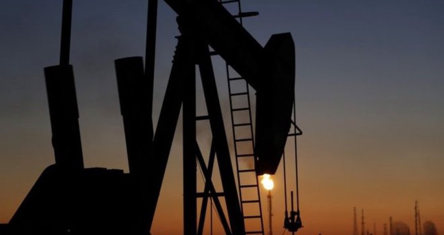 IMF warns the global economy is "highly vulnerable" IMF warns the global economy is "highly vulnerable"
