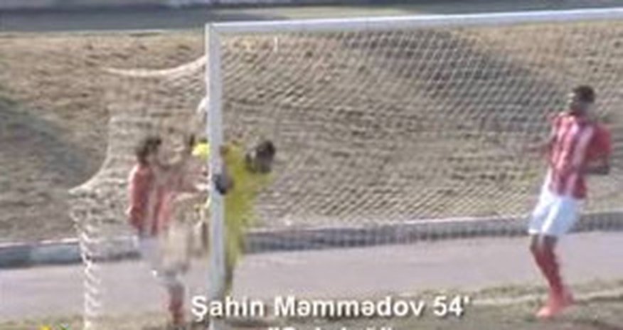 Гол с 60-метрового расстояния Гол с 60-метрового расстояния